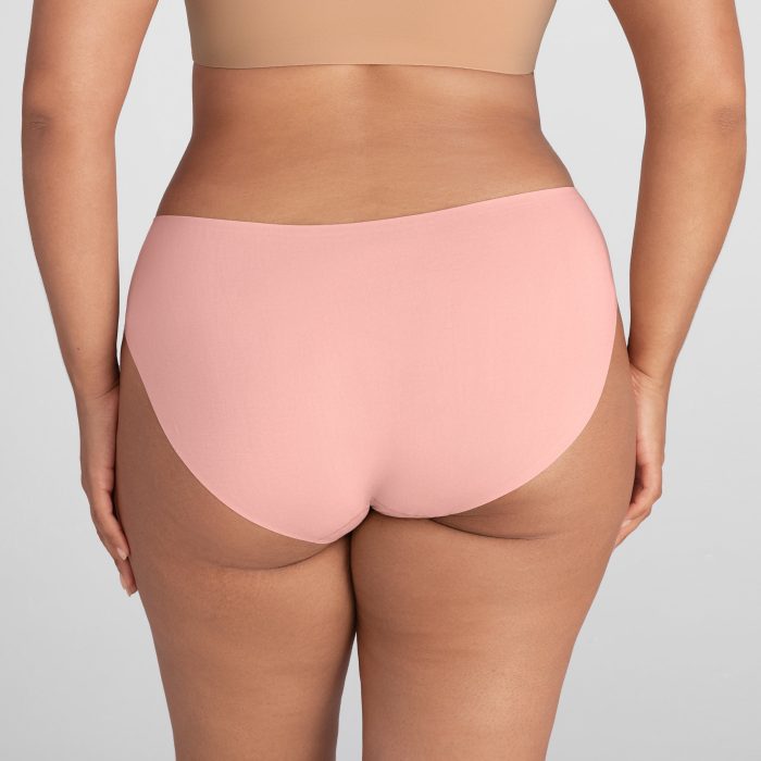 19_softform_cotton_MR_brief-pinkcloud-1X-Julia_1092_PC_R1.jpg