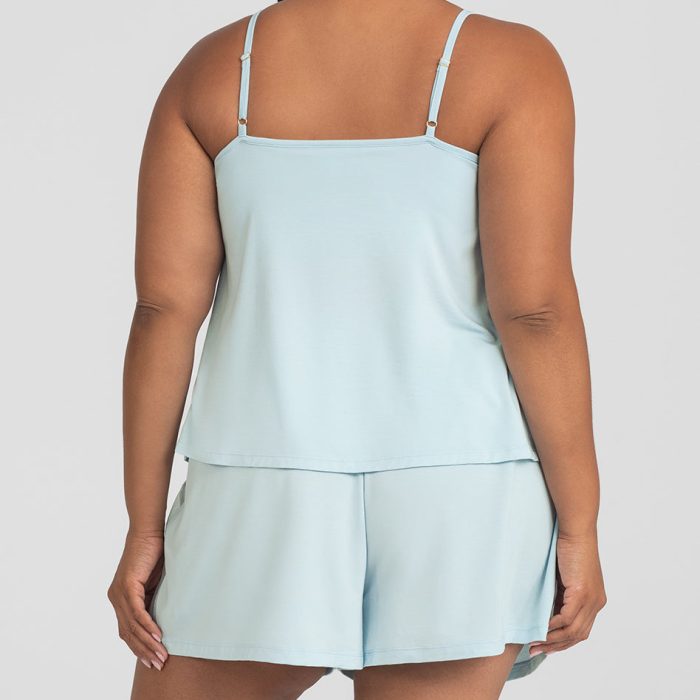 BlissWearCami-Model-Glacier-1X-Anita-Back-2.jpg