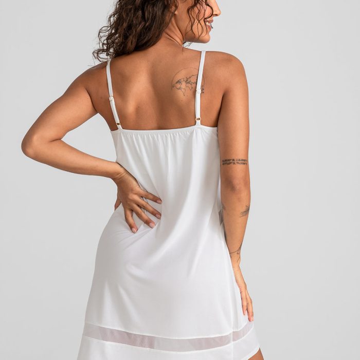 BlissWearChemise-Model-Astral-S-Jessica-Back-2.jpg