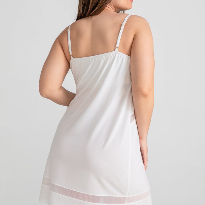 BlissWearChemise-Model-Astral-XL-Macara-Back-2.jpg