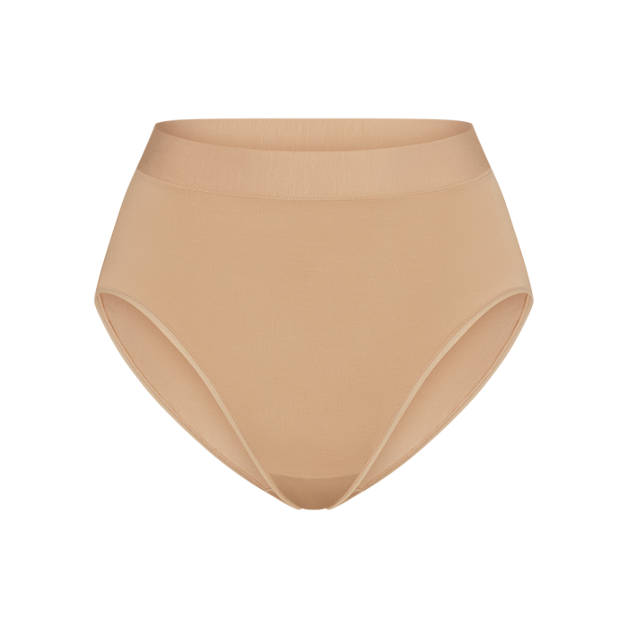 BlissWearHighRiseBrief-Mannequin-Sand-Front-2.png