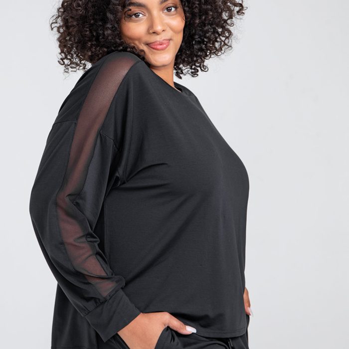 BlissWearLongSleeveTop-Model-Midnight-XL-Courtney-Side-1.jpg