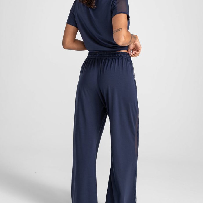 BlissWearPant-Model-Navy-S-Jessica-Back-2.jpg