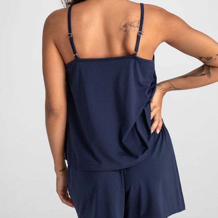 BlissWearShort-Model-Navy-S-Jessica-Back-1.jpg