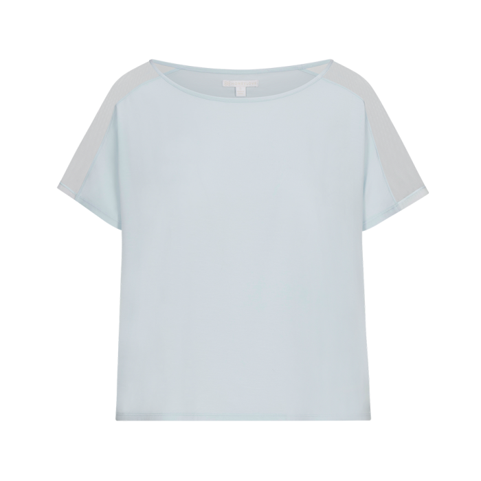 BlissWearShortSleeveTop-Mannequin-Glacier-Front-2.png
