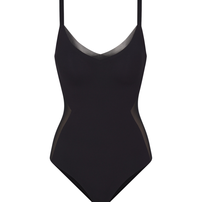 COCB-Mannequin-Runway-Front.png