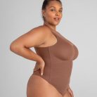 CamiThongBodysuit-Model-Toffee-1X-Larissa-Side-2.jpg