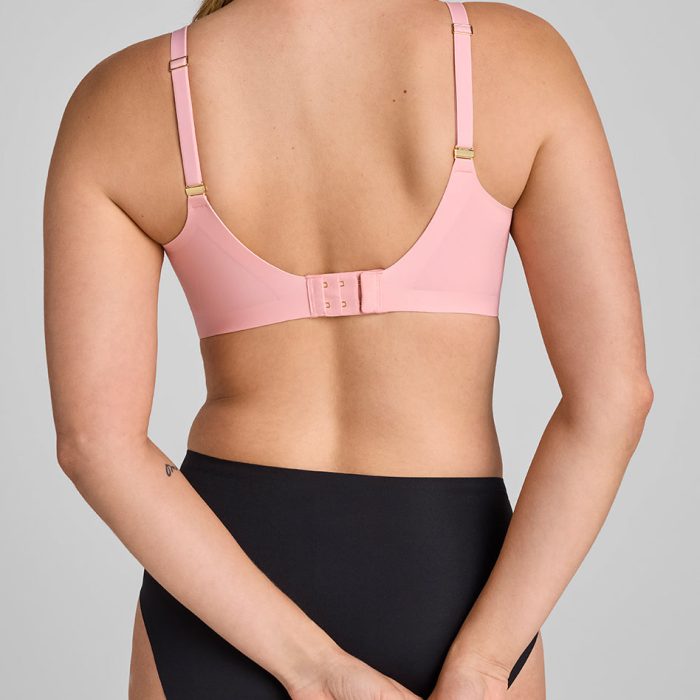 CloudEmbraceBra-Model-Pink_Cloud-34D-Elle-Back-2.jpg