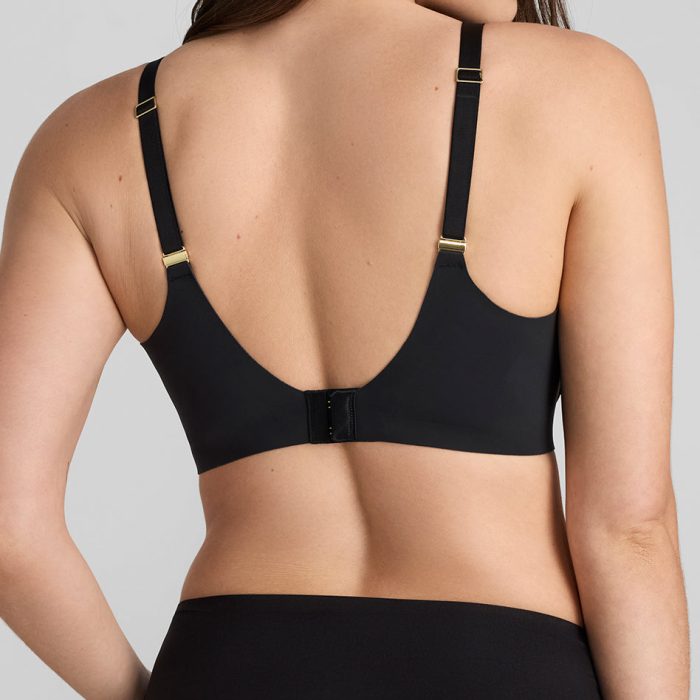 CloudEmbraceBra-Model-Vamp-34D-Lauren-Back-2.jpg