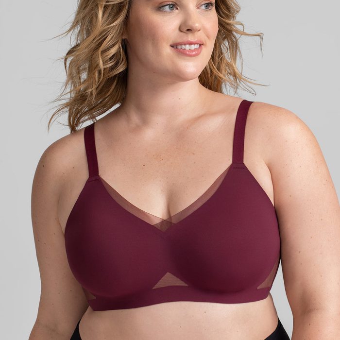CrossOverBra-Model-Fig-1X-Olivia-Front-2.jpg
