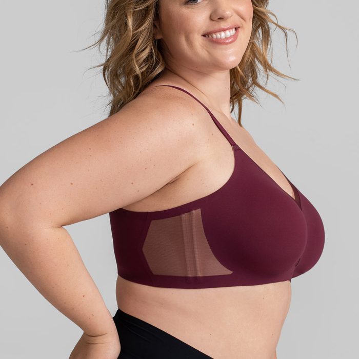 CrossOverBra-Model-Fig-1X-Olivia-Side-2.jpg