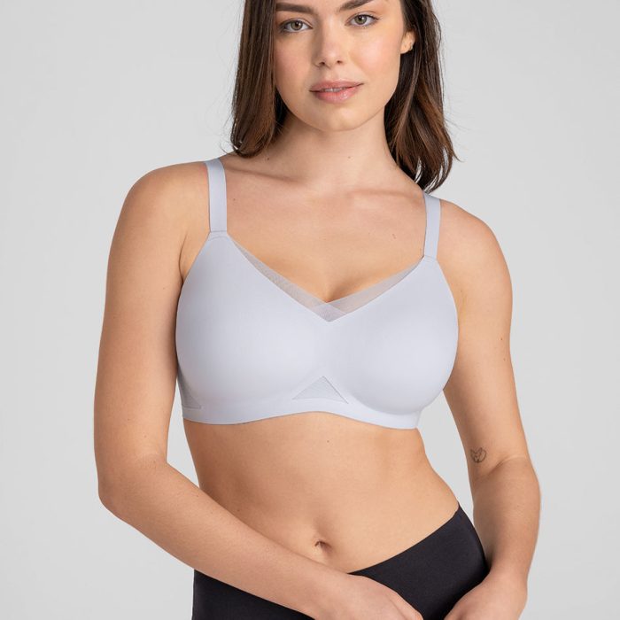 CrossOverBra-Model-Mist-S-Lauren-Front-2.jpg