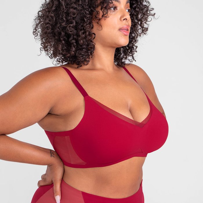 CrossOverBra-Model-Ruby-40DD-Courtney-Side-2.jpg
