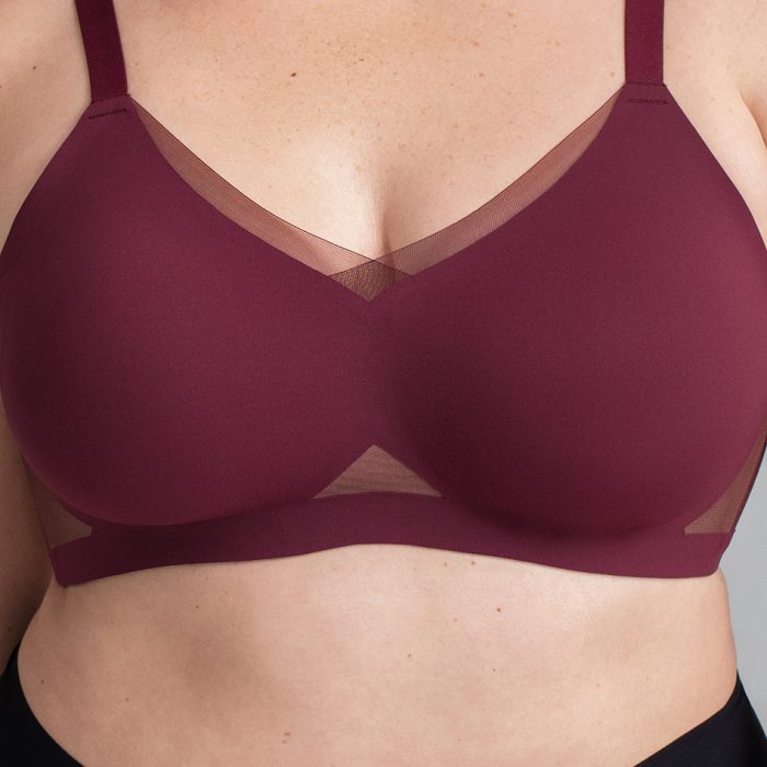 CrossOverBra-ZoomIn-Fig-2-2.jpg