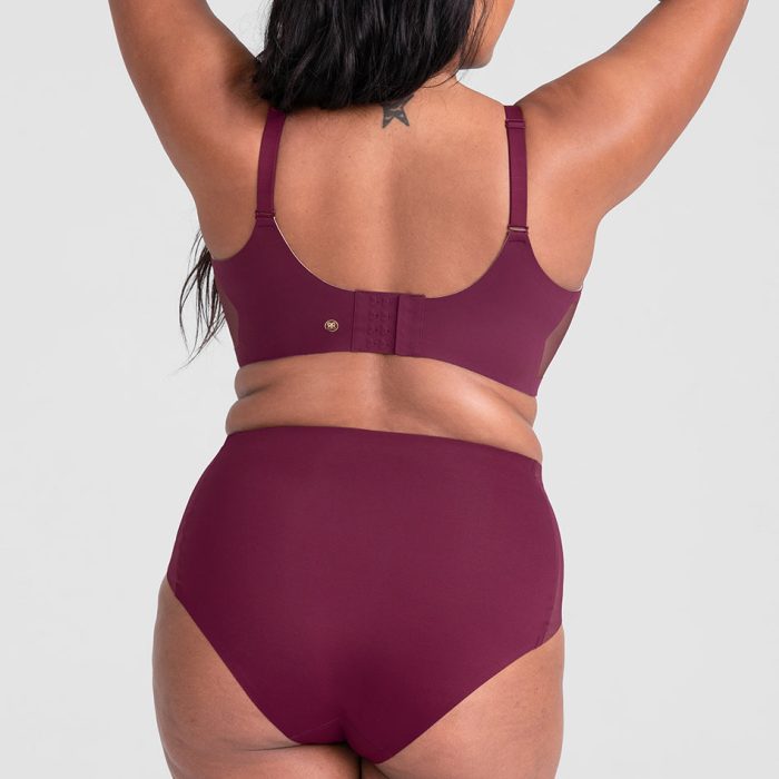 CrossOverBrief-Model-Fig-XL-Malik-Back.jpg