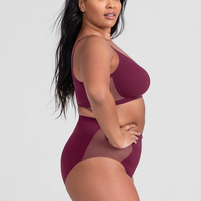 CrossOverBrief-Model-Fig-XL-Malik-Side.jpg