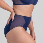 CrossOverBrief-Model-Navy-L-McCallah-Side.jpg