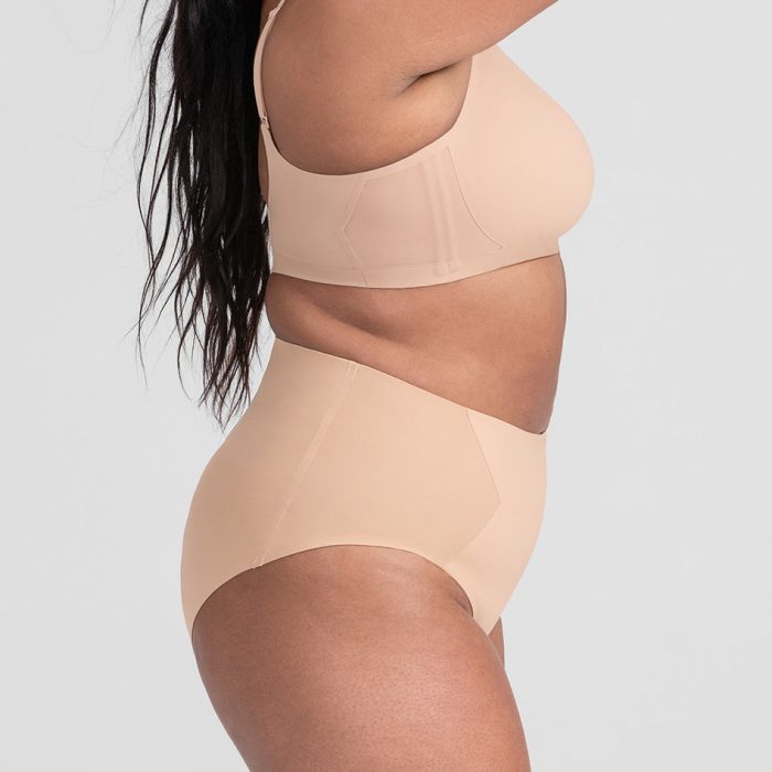 CrossOverBrief-Model-Sand-XL-Malik-Side.jpg