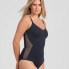 CrossOverCami-Model-Runway-S-Elle-Side.jpg