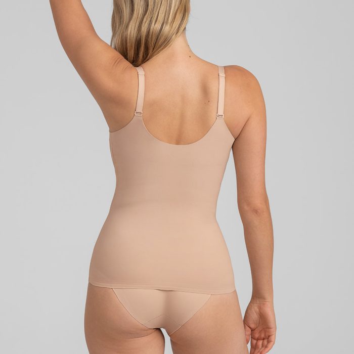 CrossOverCami-Model-Sand-S-Elle-Back.jpg