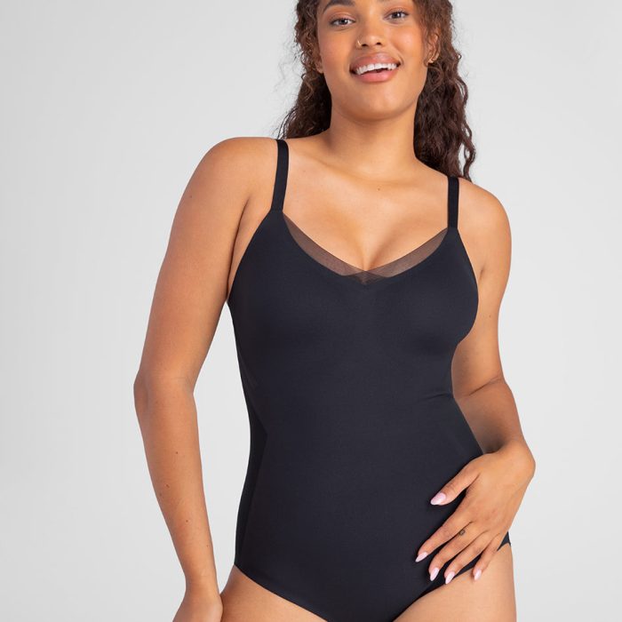 CrossOverCamiBodysuit-Model-Vamp-M-Mei-Front.jpg