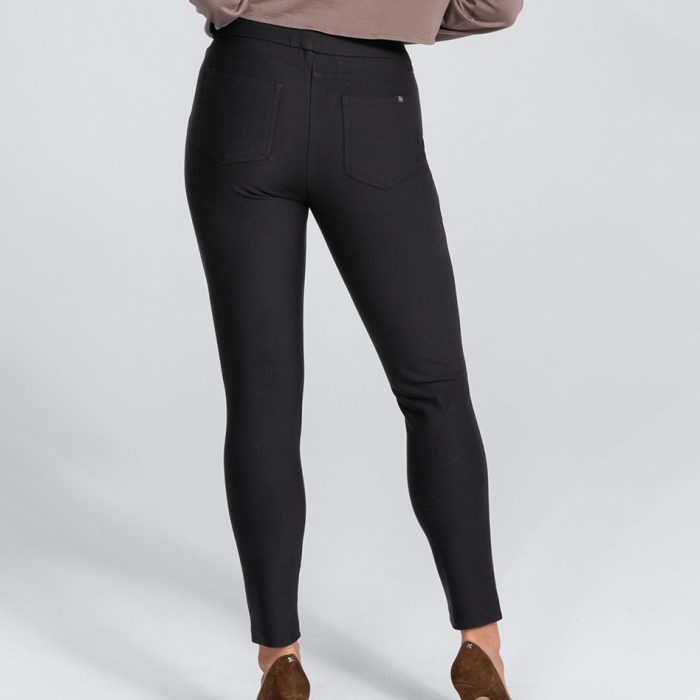 ERP-Model-Jet_Black-M-Elle-Back.jpg
