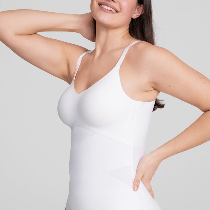 LWC-Model-Astral-M-Hannah-Side.jpg