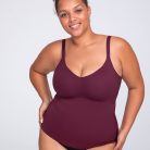 LWC-Model-Fig-XL-Larissa-Front.jpg