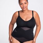 LWC-Model-Runway-XL-Larissa-Front.jpg
