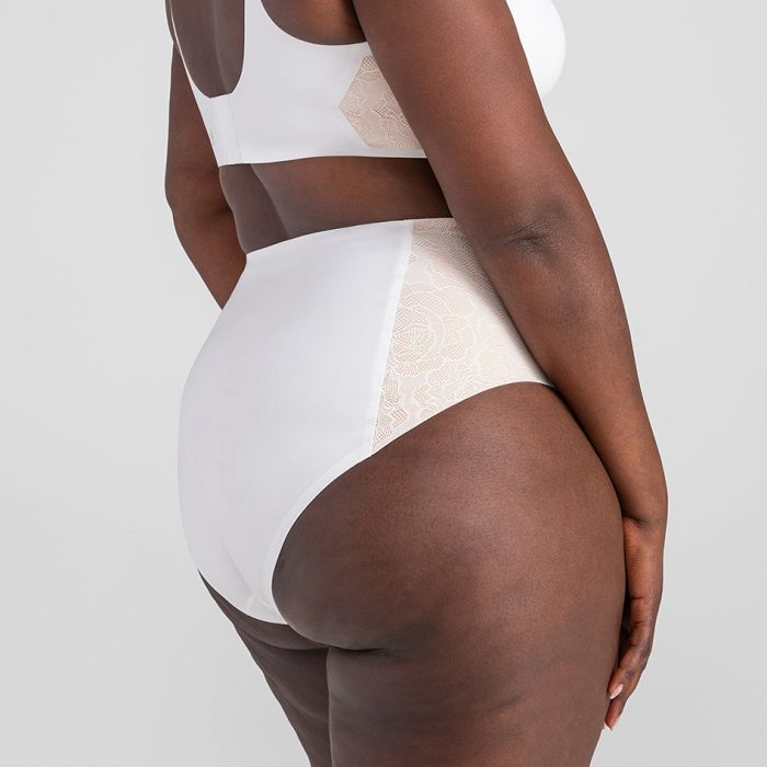 LaceCrossOverBrief-Model-Astral-XL-Sabey-Back.jpg