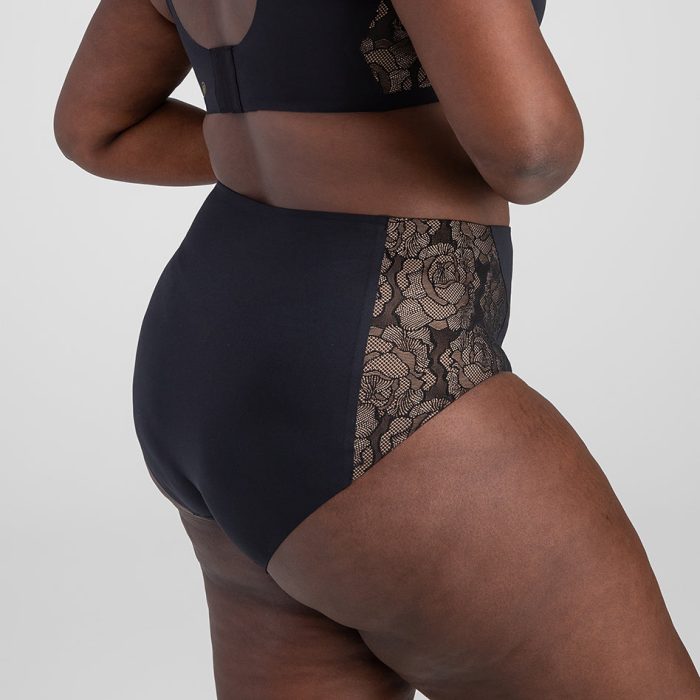 LaceCrossOverBrief-Model-Runway-XL-Sabey-Back.jpg