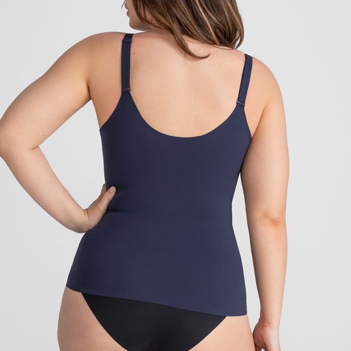 LiftWearCami-Model-Navy-XL-Macara-Back.jpg