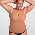 LiftWearTank-Model-Cinnamon-XL-Larissa-Front.jpg