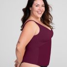 LiftWearTank-Model-Fig-1X-Natalie-Side.jpg