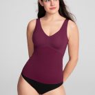 LiftWearTank-Model-Fig-M-Hannah-Front.jpg