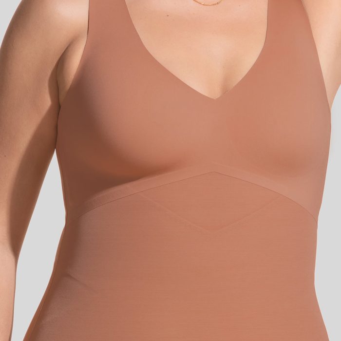 LiftWear_Tank-ZoomIn-Cinnamon.jpg