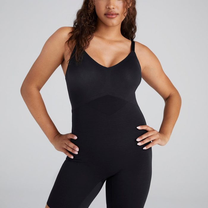 MidThighBodysuit-Model-Vamp-M-Mei-Front.jpg