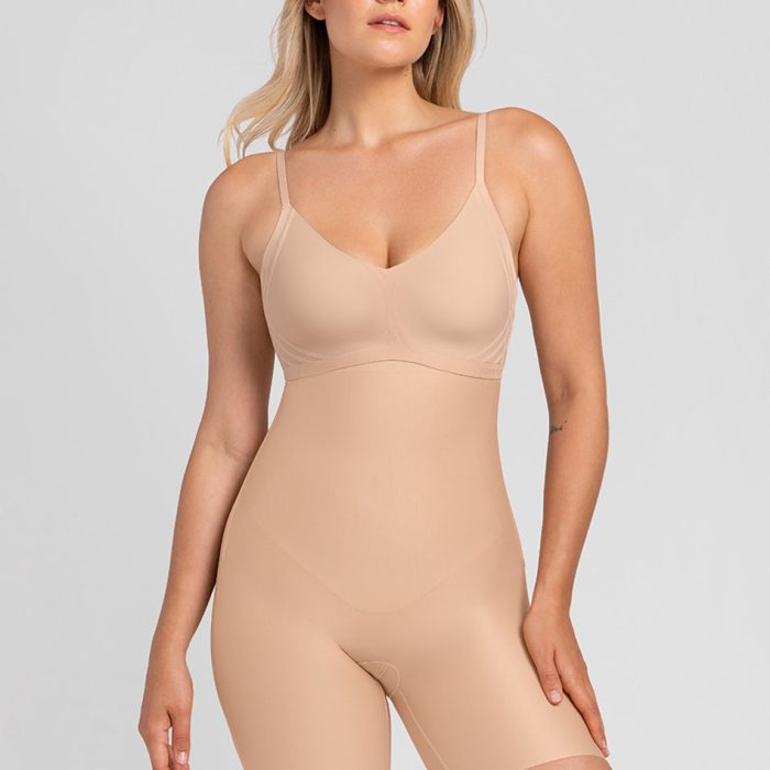 NoShowSuperHighWaistShort-Model-Sand-M-Elle-Front.jpg