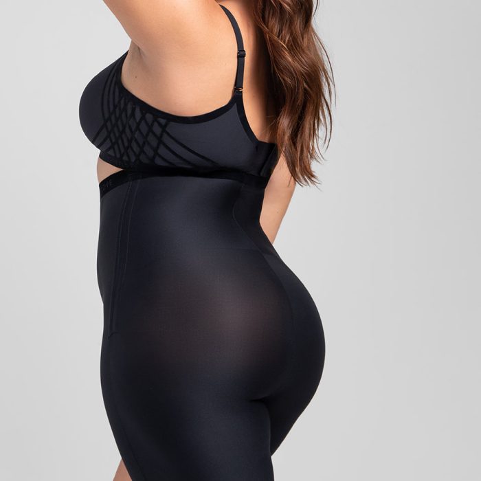 NoShowSuperHighWaistShort-Model-Vamp-1X-Bella-Back.jpg
