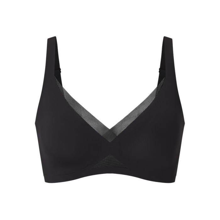 OctEightCrossOverVNeckBra-Mannequin-Vamp-Front.png