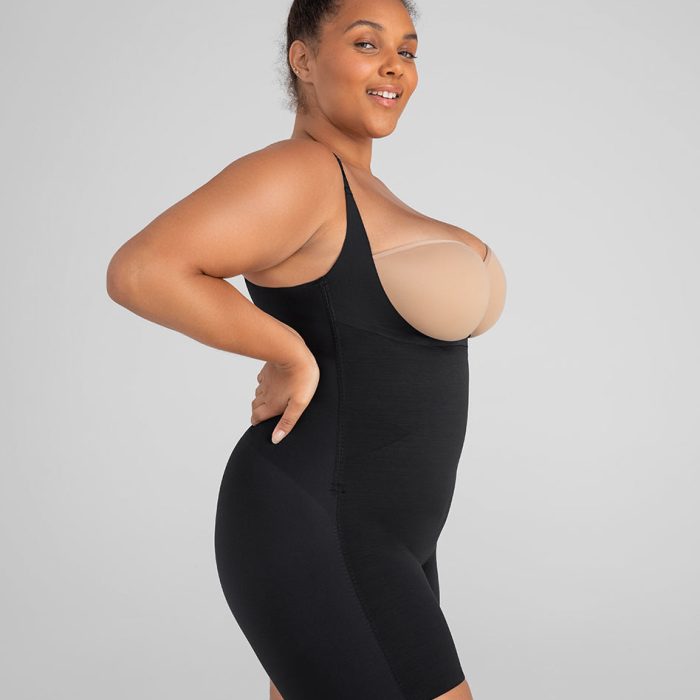 OpenBustMidThighBodysuit-Model-Vamp-1X-Larissa-Side.jpg