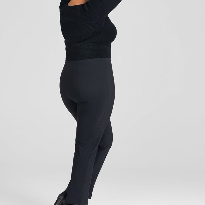 PerfectionistPant-Model-Jet_Black-XL-Anita-Back.jpg