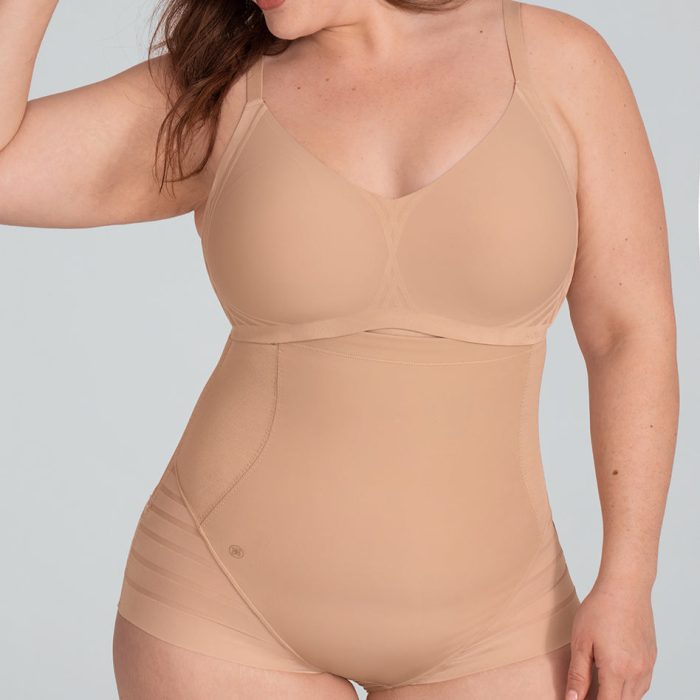 QB-Model-Sand-1X-Brianna-Front.jpg