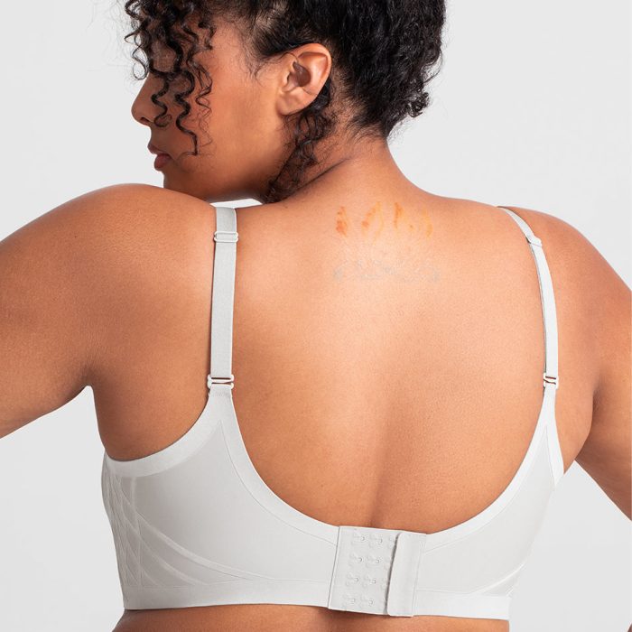 SB-Model-Moondust-XL-Courtney-Back.jpg