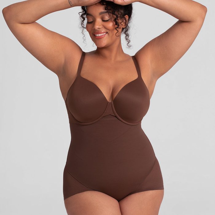 SPB-Model-Mocha-XL-Courtney-Front.jpg