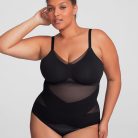 SPT-Model-Runway-XL-Larissa-Front.jpg