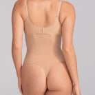 SPT-Model-Sand-M-Elle-Back.jpg