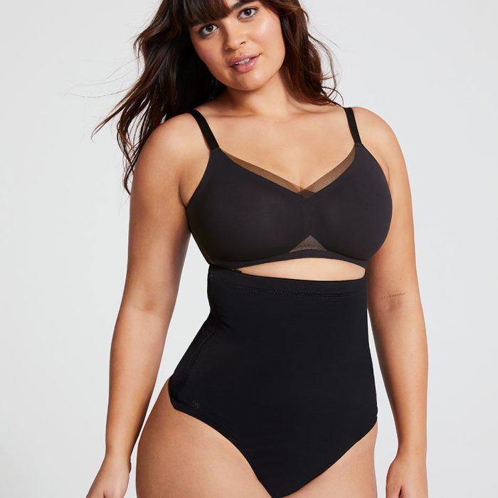 SPT-Model-Vamp-L-Bella-Front.jpg