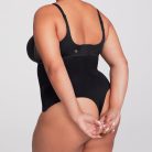 SPT-Model-Vamp-XL-Larissa-Back.jpg
