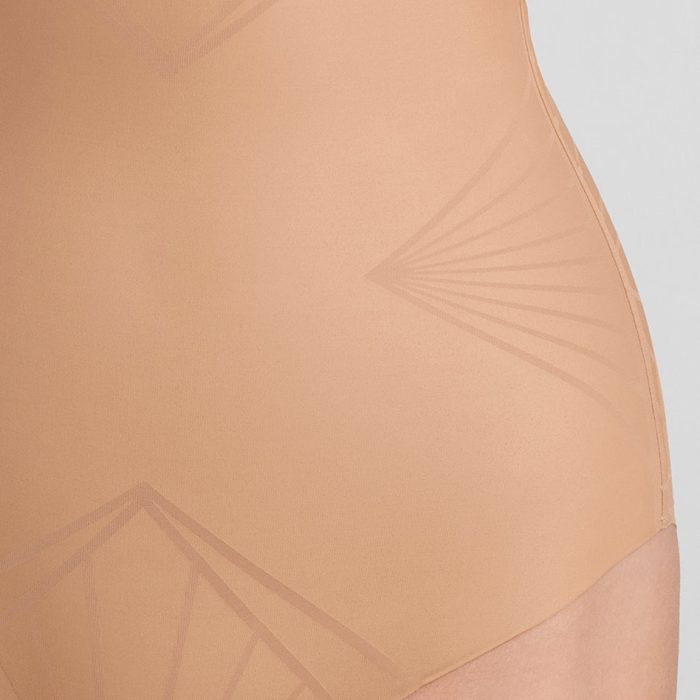 ShadowSculptHighWaistBrief-ZoomIn-Sand.jpg